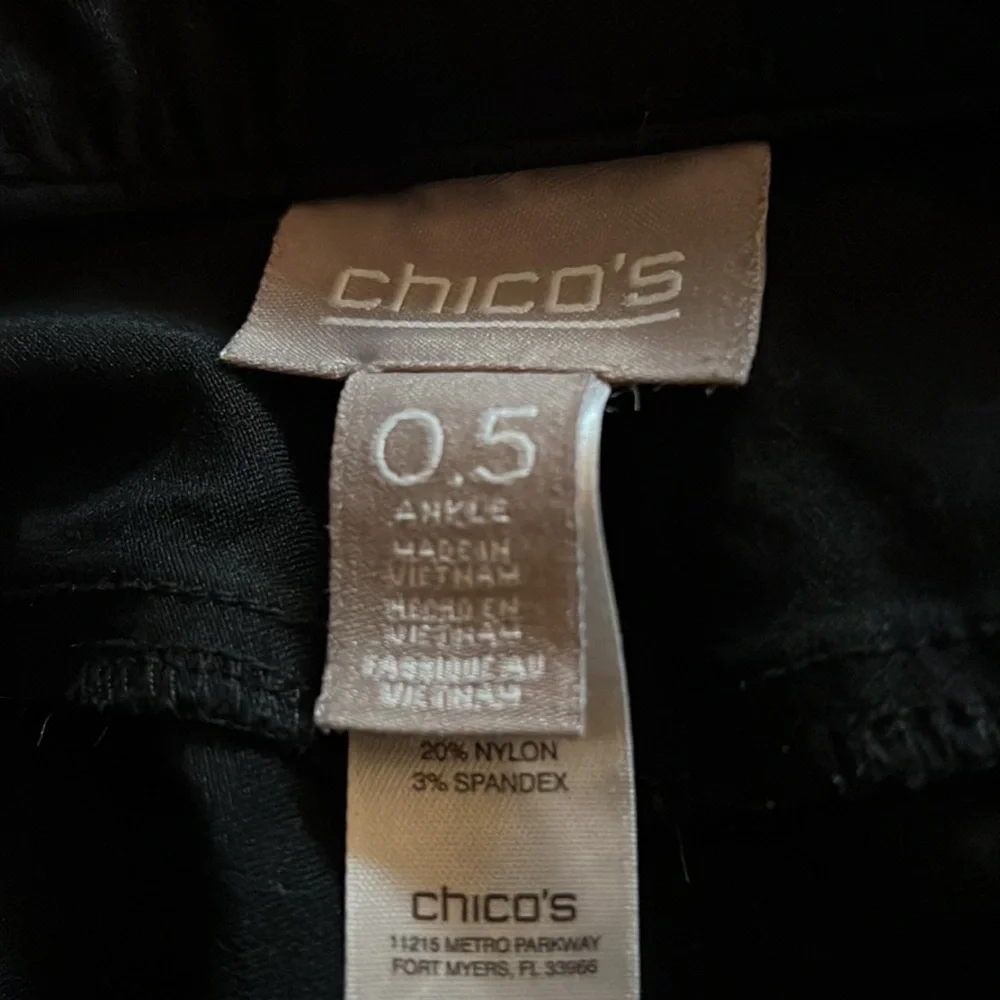 Chico’s black ankle‎ stretch pants Sz 6 Chico’s Sz 0.5 Mid Rise 10”